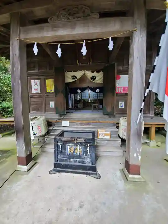 涌釜神社の本殿・本堂