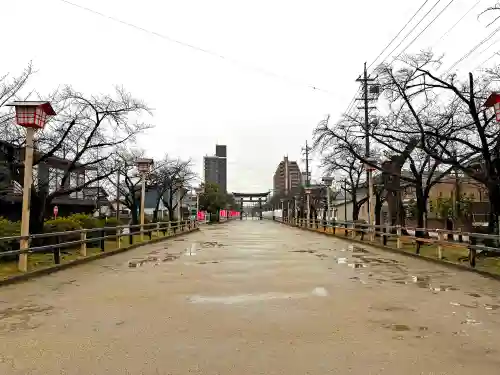 尾張大國霊神社（国府宮）のその他建物