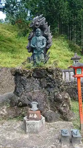 金剛山瑞峯寺(金剛不動尊) の仏像