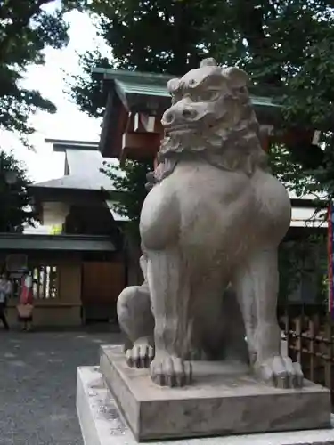 東郷神社の狛犬