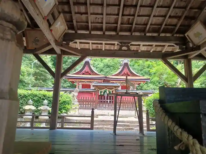 登彌神社(奈良県)