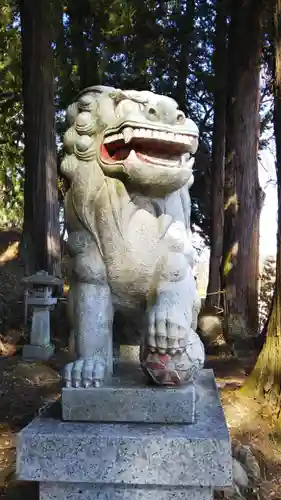 若宮八幡神社の狛犬