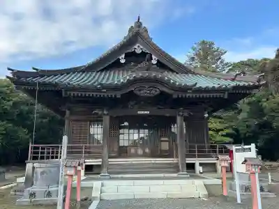 金乗院の{uncategorized: "未分類", other: "その他", undefined: "問題あり", building: "その他建物", grave: "お墓", sacred_gate: "鳥居", guardian: "狛犬", statue: "像", buddha: "仏像", history: "歴史", nature: "自然", garden: "庭園", animal: "動物", pagoda: "塔", temizu: "手水舎", mountain_gate: "山門・神門", sanctuary: "本殿・本堂", subordinate: "末社・摂社", art: "芸術", scenery: "景色", jizo: "地蔵", ema: "絵馬", goshuin: "御朱印", omikuji: "おみくじ", items: "授与品その他", amulet: "お守り", goshuincho: "御朱印帳", eats: "食事", festival: "お祭り", votive_dance: "神楽", shichigosan: "七五三参", wedding: "結婚式", experience: "体験その他", initially: "初詣", around: "周辺", anti_infection: "感染症対策"}