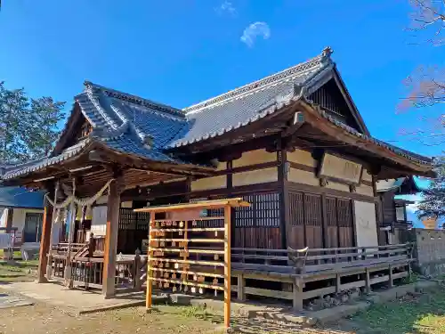 美和神社の本殿