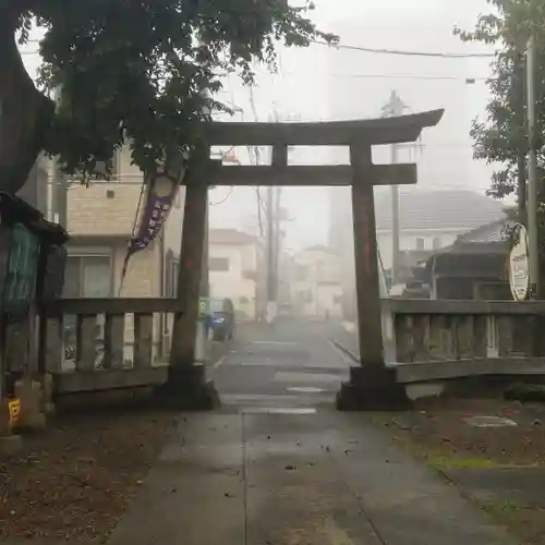 白髭神社の鳥居