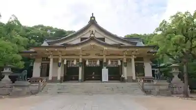湊川神社の本殿・本堂