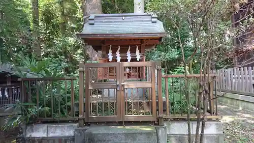 曾屋神社の末社・摂社