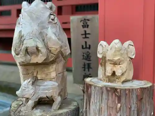 富士山東口本宮 冨士浅間神社の狛犬