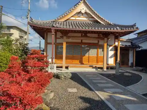 安養寺の本殿