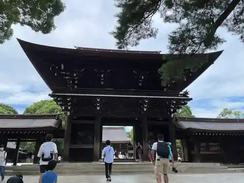 明治神宮の山門・神門