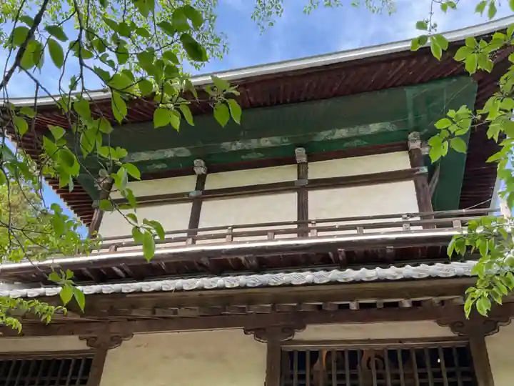 成身院 百体観音堂(さざえ堂)(埼玉県)