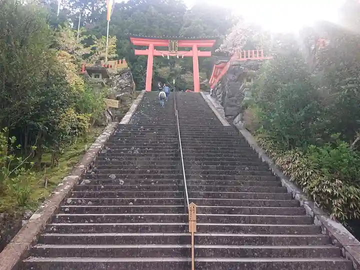 熊野那智大社(和歌山県)