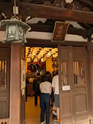 楠珺社（住吉大社末社）の{uncategorized: "未分類", other: "その他", undefined: "問題あり", building: "その他建物", grave: "お墓", sacred_gate: "鳥居", guardian: "狛犬", statue: "像", buddha: "仏像", history: "歴史", nature: "自然", garden: "庭園", animal: "動物", pagoda: "塔", temizu: "手水舎", mountain_gate: "山門・神門", sanctuary: "本殿・本堂", subordinate: "末社・摂社", art: "芸術", scenery: "景色", jizo: "地蔵", ema: "絵馬", goshuin: "御朱印", omikuji: "おみくじ", items: "授与品その他", amulet: "お守り", goshuincho: "御朱印帳", eats: "食事", festival: "お祭り", votive_dance: "神楽", shichigosan: "七五三参", wedding: "結婚式", experience: "体験その他", initially: "初詣", around: "周辺", anti_infection: "感染症対策"}