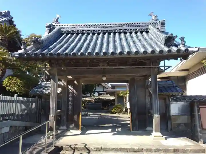無量寺の山門・神門
