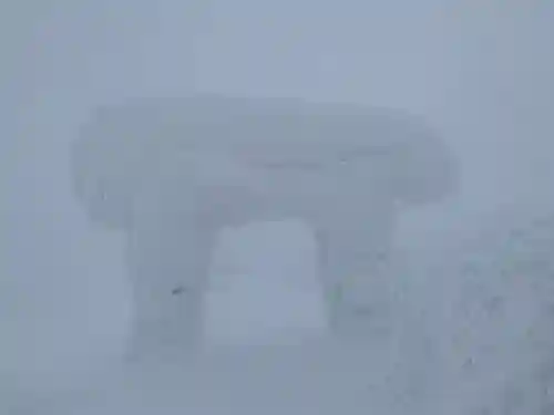 刈田嶺神社(奥宮)の{uncategorized: "未分類", other: "その他", undefined: "問題あり", building: "その他建物", grave: "お墓", sacred_gate: "鳥居", guardian: "狛犬", statue: "像", buddha: "仏像", history: "歴史", nature: "自然", garden: "庭園", animal: "動物", pagoda: "塔", temizu: "手水舎", mountain_gate: "山門・神門", sanctuary: "本殿・本堂", subordinate: "末社・摂社", art: "芸術", scenery: "景色", jizo: "地蔵", ema: "絵馬", goshuin: "御朱印", omikuji: "おみくじ", items: "授与品その他", amulet: "お守り", goshuincho: "御朱印帳", eats: "食事", festival: "お祭り", votive_dance: "神楽", shichigosan: "七五三参", wedding: "結婚式", experience: "体験その他", initially: "初詣", around: "周辺", anti_infection: "感染症対策"}