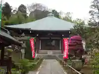 泉谷寺の本殿・本堂