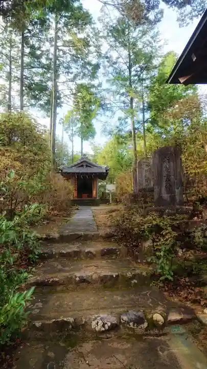 玉野御嶽神社の末社・摂社