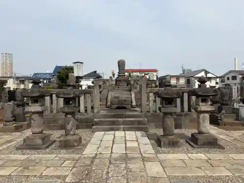 祐天寺の{uncategorized: "未分類", other: "その他", undefined: "問題あり", building: "その他建物", grave: "お墓", sacred_gate: "鳥居", guardian: "狛犬", statue: "像", buddha: "仏像", history: "歴史", nature: "自然", garden: "庭園", animal: "動物", pagoda: "塔", temizu: "手水舎", mountain_gate: "山門・神門", sanctuary: "本殿・本堂", subordinate: "末社・摂社", art: "芸術", scenery: "景色", jizo: "地蔵", ema: "絵馬", goshuin: "御朱印", omikuji: "おみくじ", items: "授与品その他", amulet: "お守り", goshuincho: "御朱印帳", eats: "食事", festival: "お祭り", votive_dance: "神楽", shichigosan: "七五三参", wedding: "結婚式", experience: "体験その他", initially: "初詣", around: "周辺", anti_infection: "感染症対策"}