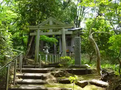 天台宗　長窪山　正覚寺の末社・摂社