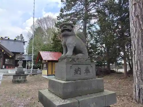 上富良野神社の狛犬