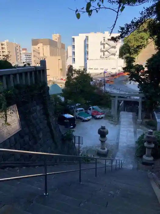 諏訪大神社の建物その他