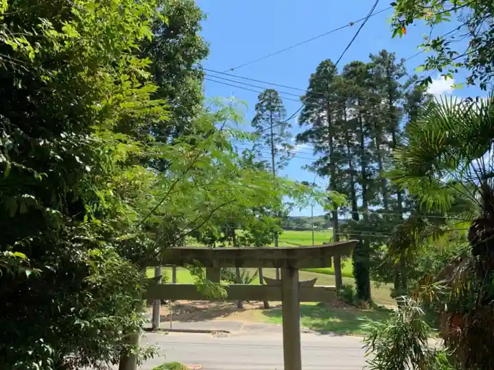 皇産霊神社の鳥居