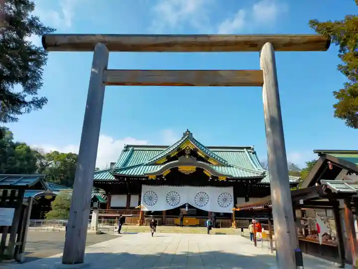 靖國神社の鳥居