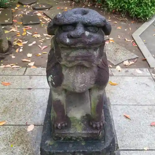 鳩森八幡神社の狛犬