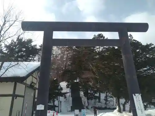 千歳神社の鳥居