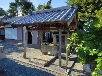 二宮神社の手水舎