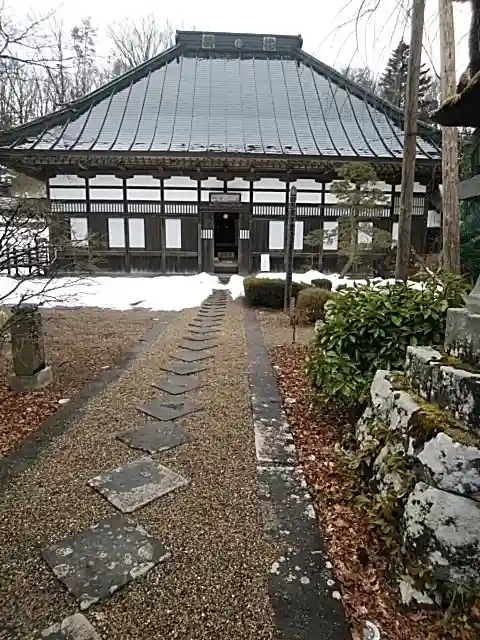陽林寺の本殿・本堂