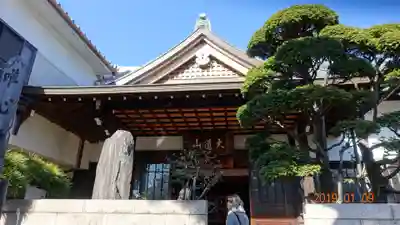 長安寺の本殿・本堂