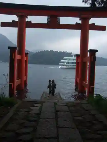 箱根神社の鳥居