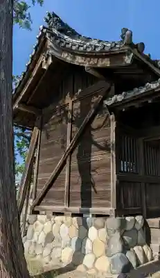 神明社(半頭神明社)の{uncategorized: "未分類", other: "その他", undefined: "問題あり", building: "その他建物", grave: "お墓", sacred_gate: "鳥居", guardian: "狛犬", statue: "像", buddha: "仏像", history: "歴史", nature: "自然", garden: "庭園", animal: "動物", pagoda: "塔", temizu: "手水舎", mountain_gate: "山門・神門", sanctuary: "本殿・本堂", subordinate: "末社・摂社", art: "芸術", scenery: "景色", jizo: "地蔵", ema: "絵馬", goshuin: "御朱印", omikuji: "おみくじ", items: "授与品その他", amulet: "お守り", goshuincho: "御朱印帳", eats: "食事", festival: "お祭り", votive_dance: "神楽", shichigosan: "七五三参", wedding: "結婚式", experience: "体験その他", initially: "初詣", around: "周辺", anti_infection: "感染症対策"}