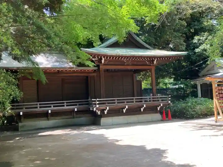 渋谷氷川神社の{uncategorized: "未分類", other: "その他", undefined: "問題あり", building: "その他建物", grave: "お墓", sacred_gate: "鳥居", guardian: "狛犬", statue: "像", buddha: "仏像", history: "歴史", nature: "自然", garden: "庭園", animal: "動物", pagoda: "塔", temizu: "手水舎", mountain_gate: "山門・神門", sanctuary: "本殿・本堂", subordinate: "末社・摂社", art: "芸術", scenery: "景色", jizo: "地蔵", ema: "絵馬", goshuin: "御朱印", omikuji: "おみくじ", items: "授与品その他", amulet: "お守り", goshuincho: "御朱印帳", eats: "食事", festival: "お祭り", votive_dance: "神楽", shichigosan: "七五三参", wedding: "結婚式", experience: "体験その他", initially: "初詣", around: "周辺", anti_infection: "感染症対策"}