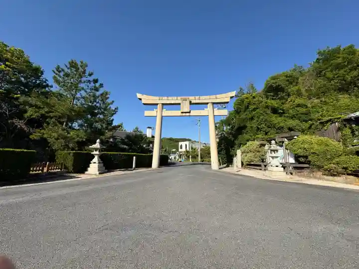大山祇神社の{uncategorized: "未分類", other: "その他", undefined: "問題あり", building: "その他建物", grave: "お墓", sacred_gate: "鳥居", guardian: "狛犬", statue: "像", buddha: "仏像", history: "歴史", nature: "自然", garden: "庭園", animal: "動物", pagoda: "塔", temizu: "手水舎", mountain_gate: "山門・神門", sanctuary: "本殿・本堂", subordinate: "末社・摂社", art: "芸術", scenery: "景色", jizo: "地蔵", ema: "絵馬", goshuin: "御朱印", omikuji: "おみくじ", items: "授与品その他", amulet: "お守り", goshuincho: "御朱印帳", eats: "食事", festival: "お祭り", votive_dance: "神楽", shichigosan: "七五三参", wedding: "結婚式", experience: "体験その他", initially: "初詣", around: "周辺", anti_infection: "感染症対策"}
