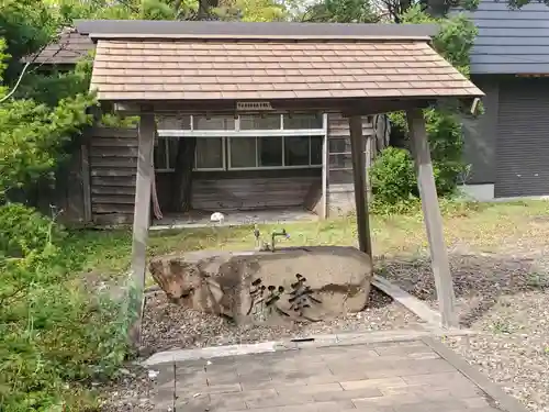 輪西神社の手水舎