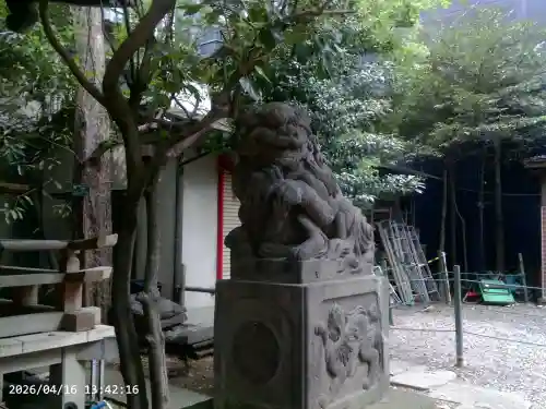 稲荷鬼王神社の{uncategorized: "未分類", other: "その他", undefined: "問題あり", building: "その他建物", grave: "お墓", sacred_gate: "鳥居", guardian: "狛犬", statue: "像", buddha: "仏像", history: "歴史", nature: "自然", garden: "庭園", animal: "動物", pagoda: "塔", temizu: "手水舎", mountain_gate: "山門・神門", sanctuary: "本殿・本堂", subordinate: "末社・摂社", art: "芸術", scenery: "景色", jizo: "地蔵", ema: "絵馬", goshuin: "御朱印", omikuji: "おみくじ", items: "授与品その他", amulet: "お守り", goshuincho: "御朱印帳", eats: "食事", festival: "お祭り", votive_dance: "神楽", shichigosan: "七五三参", wedding: "結婚式", experience: "体験その他", initially: "初詣", around: "周辺", anti_infection: "感染症対策"}