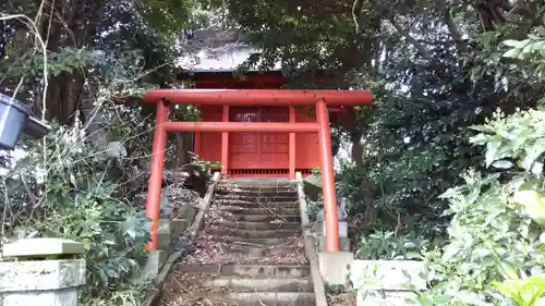 赤坂稲荷神社の鳥居