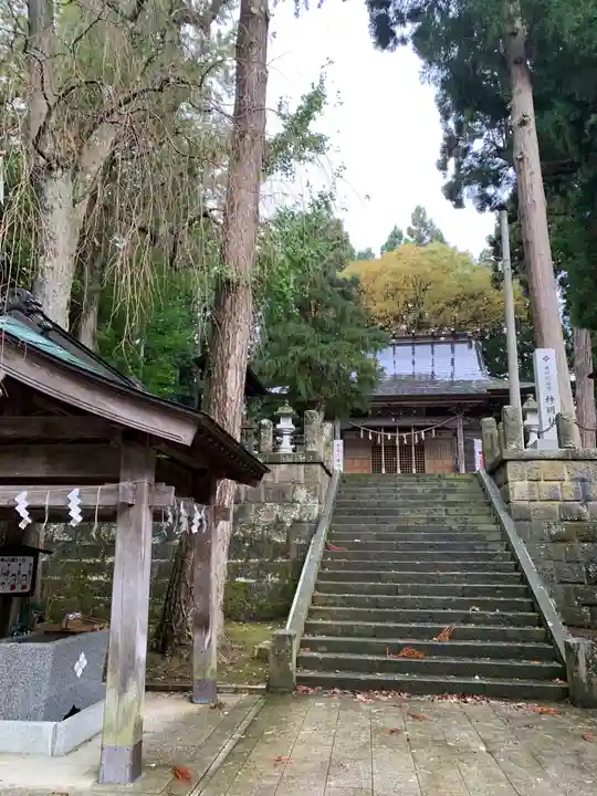 角館総鎮守 神明社の手水舎