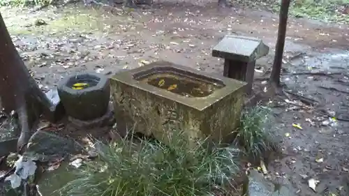 稲荷神社の手水舎