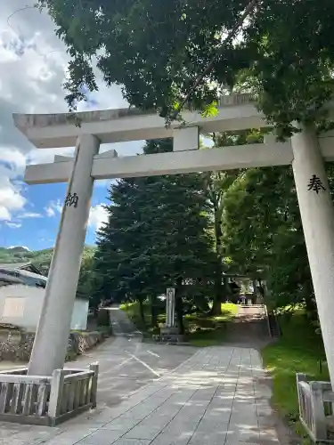 諏訪大社上社前宮(長野県)