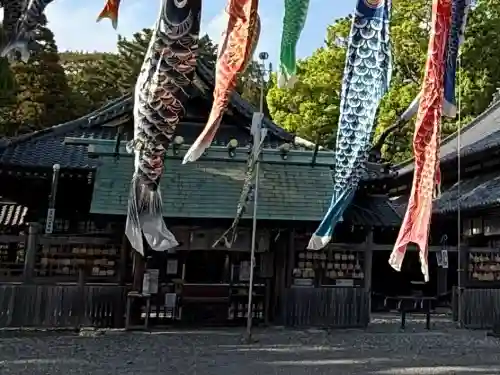 武雄神社の{uncategorized: "未分類", other: "その他", undefined: "問題あり", building: "その他建物", grave: "お墓", sacred_gate: "鳥居", guardian: "狛犬", statue: "像", buddha: "仏像", history: "歴史", nature: "自然", garden: "庭園", animal: "動物", pagoda: "塔", temizu: "手水舎", mountain_gate: "山門・神門", sanctuary: "本殿・本堂", subordinate: "末社・摂社", art: "芸術", scenery: "景色", jizo: "地蔵", ema: "絵馬", goshuin: "御朱印", omikuji: "おみくじ", items: "授与品その他", amulet: "お守り", goshuincho: "御朱印帳", eats: "食事", festival: "お祭り", votive_dance: "神楽", shichigosan: "七五三参", wedding: "結婚式", experience: "体験その他", initially: "初詣", around: "周辺", anti_infection: "感染症対策"}