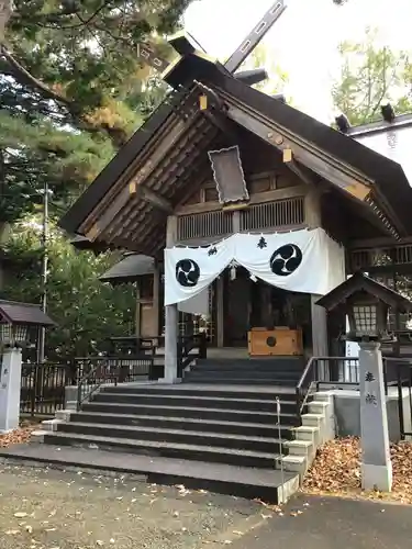 大谷地神社の本殿・本堂