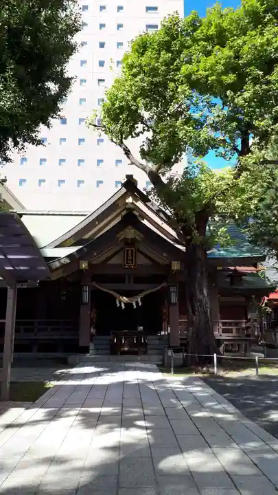 三吉神社の本殿・本堂