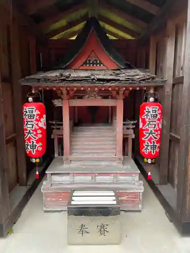 出世稲荷神社の末社