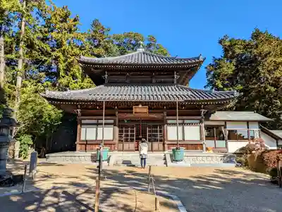 養学院の本殿・本堂