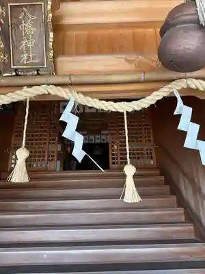 神吉八幡神社の本殿・本堂