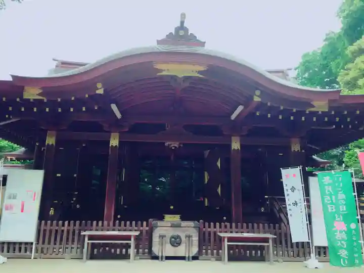 渋谷氷川神社の本殿・本堂
