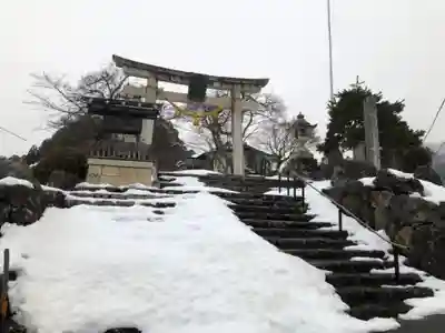 與志漏神社の鳥居